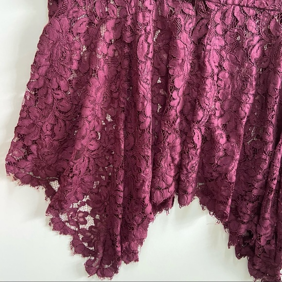 Banana Republic Burgundy Bordeaux Kiss Lace Trumpet Midi Dress - Picture 4 of 8